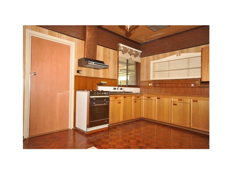 10 Allington Street, Elizabeth Grove SA 5112