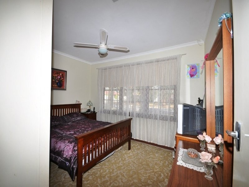 1 Rhus Avenue, Parafield Gardens SA 5107
