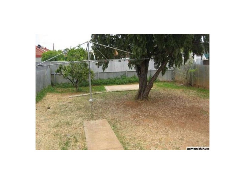 20 Winterbourne Road, Elizabeth Vale SA 5112