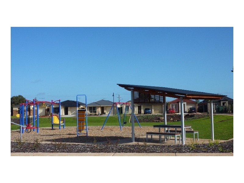 9 Jarrah Drive, Munno Para West SA 5115