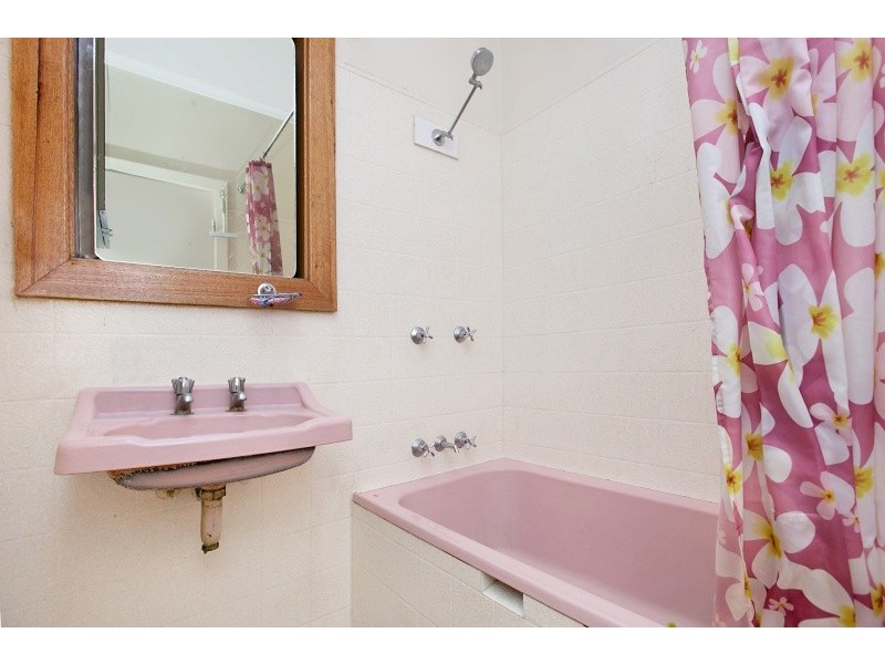 22 Campbell Road, Elizabeth Downs SA 5113