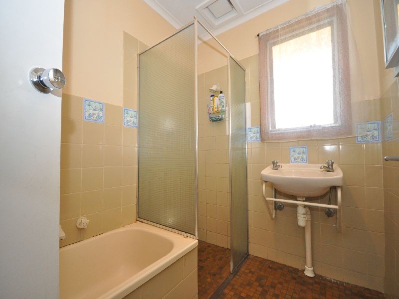 12 Hawker Crescent, Elizabeth East SA 5112