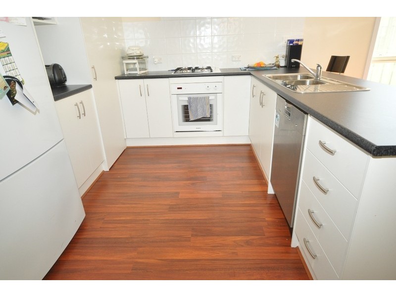 43 Hindmarsh Circuit, Mawson Lakes SA 5095