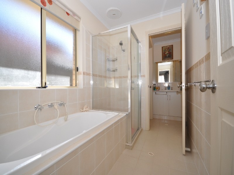 27 Monterey Drive, Munno Para West SA 5115