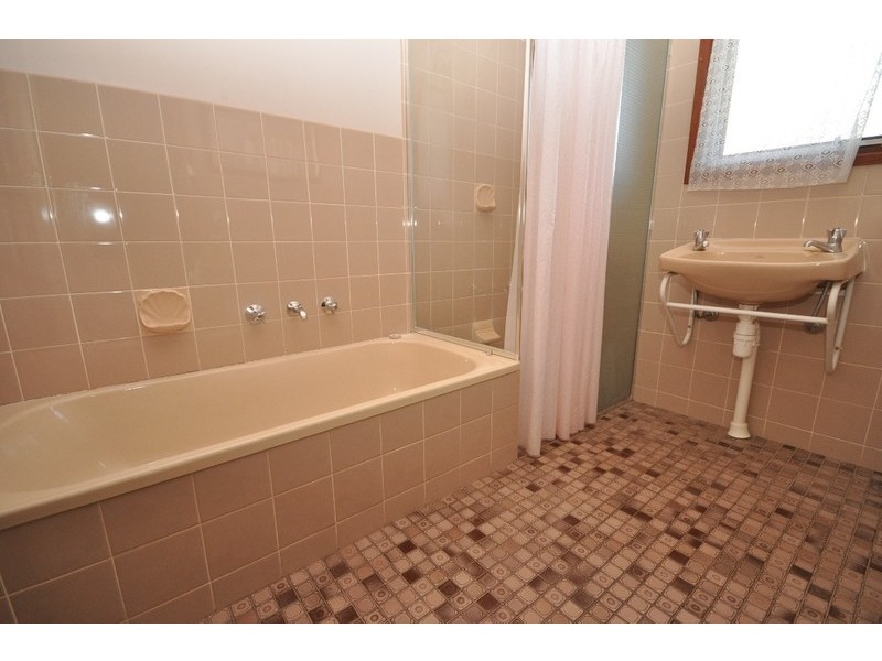34 Fuller Crescent, Elizabeth East SA 5112