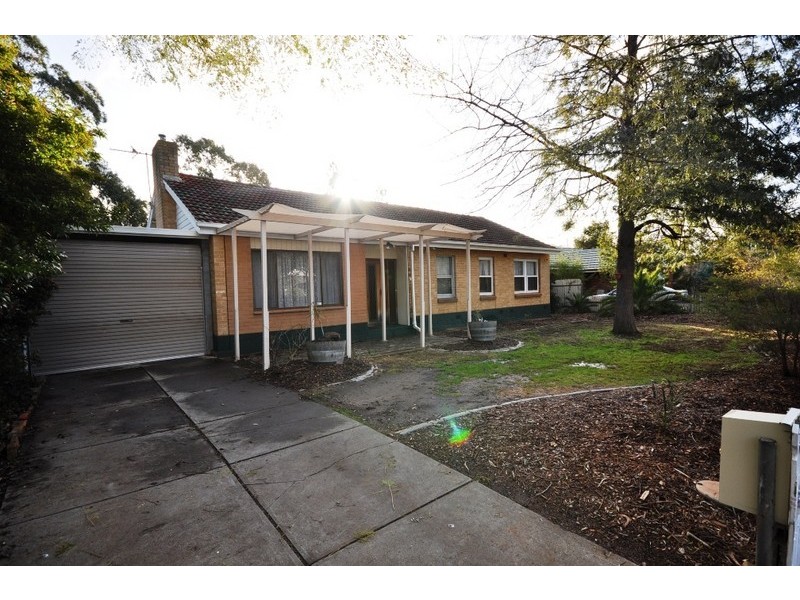 215 Midway Road, Elizabeth Downs SA 5113