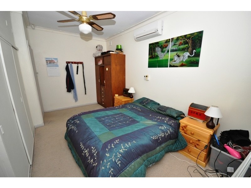 215 Midway Road, Elizabeth Downs SA 5113