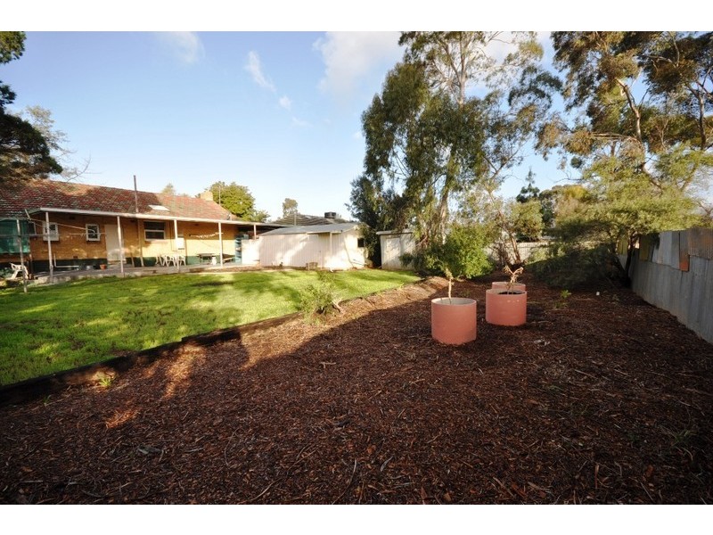 215 Midway Road, Elizabeth Downs SA 5113