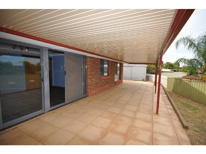 1 Anthony Drive, Hillbank SA 5112