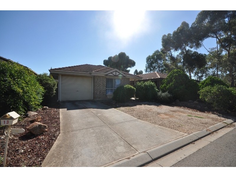 13 Halbert Court, Andrews Farm SA 5114