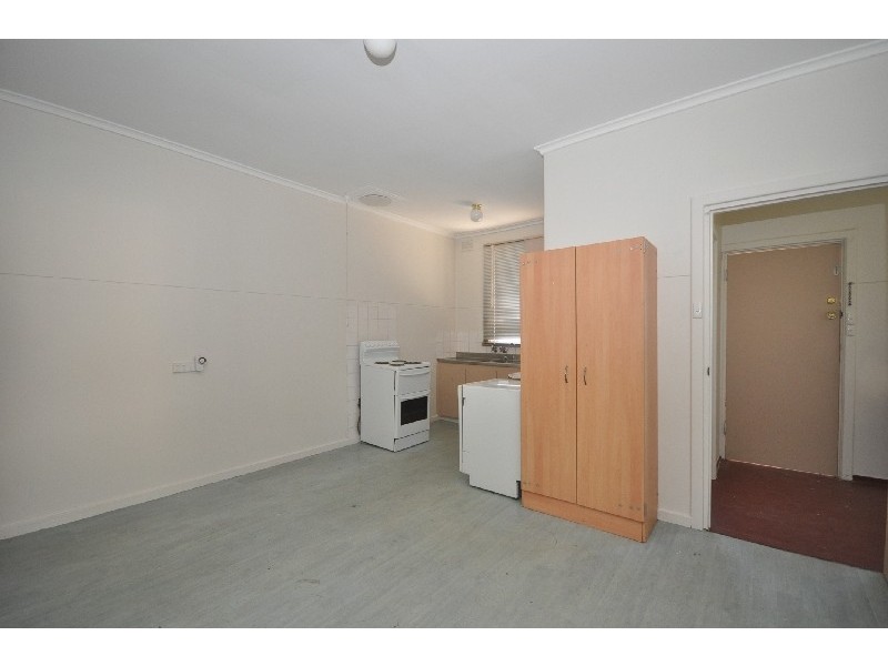 5 Jeffries Road, Elizabeth South SA 5112