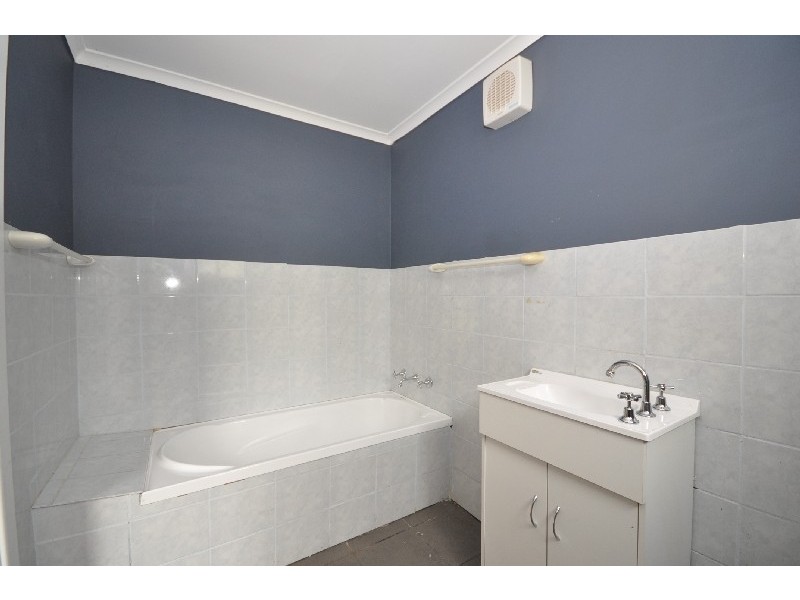 5 Jeffries Road, Elizabeth South SA 5112