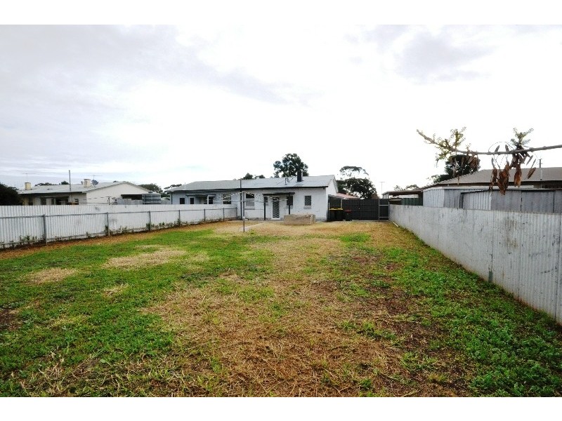 7 Hogarth Road, Elizabeth South SA 5112