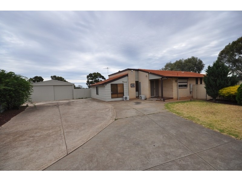 31 Paginton Crescent, Elizabeth East SA 5112