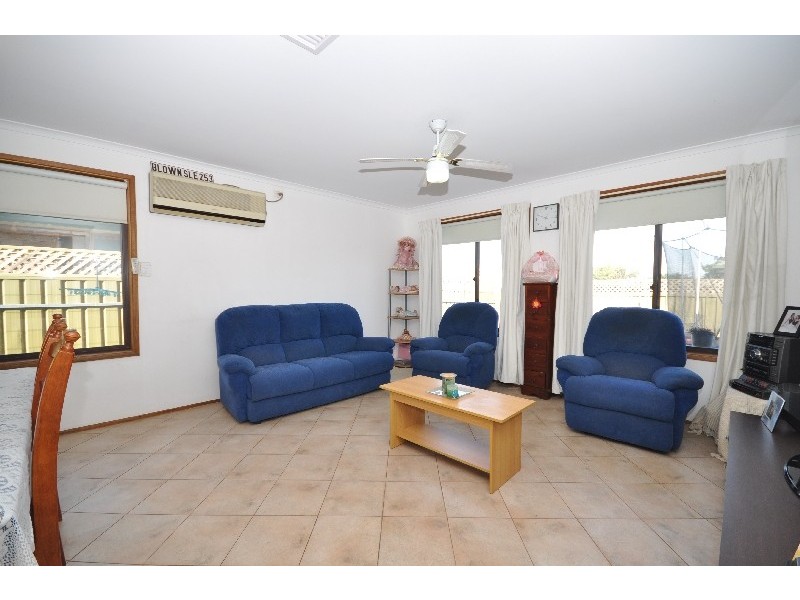 9 Insignia Avenue, Andrews Farm SA 5114