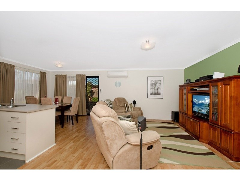 61 Lakeside Drive, Andrews Farm SA 5114