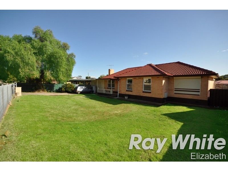 13 Halsey Road, Elizabeth East SA 5112