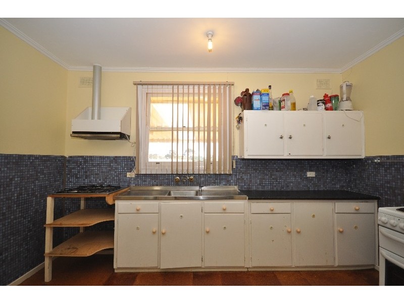 13 Halsey Road, Elizabeth East SA 5112