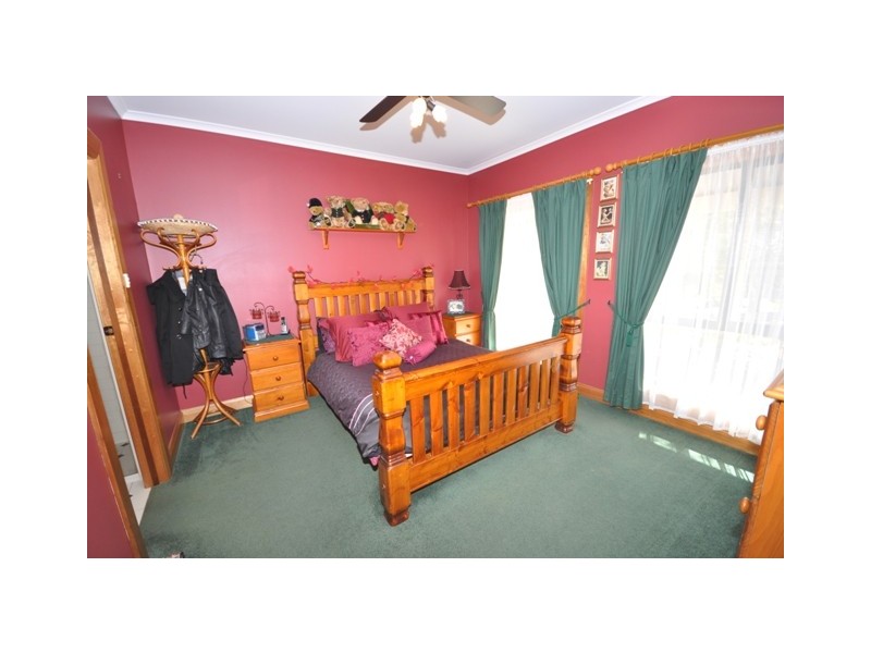 10 Honeysuckle Drive, Hillbank SA 5112