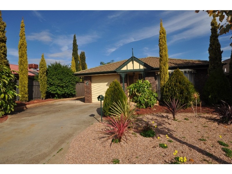 8 Cinnamon Grove, Blakeview SA 5114