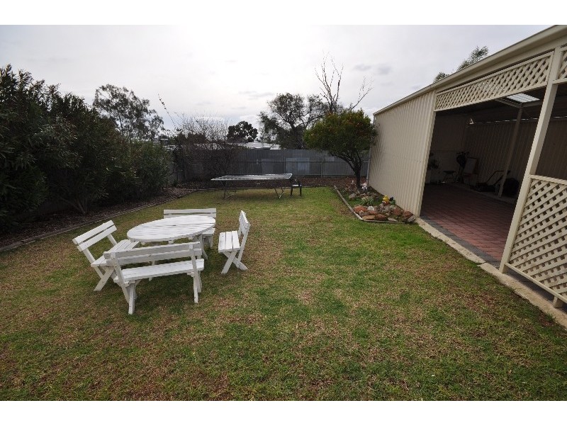 18 Winara Drive, Ingle Farm SA 5098