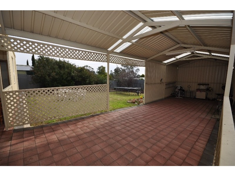 18 Winara Drive, Ingle Farm SA 5098