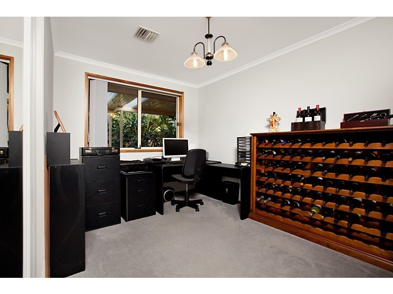 82 Highfield Drive, Hillbank SA 5112