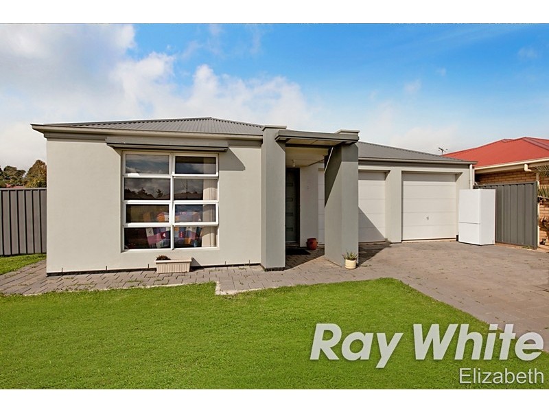 55 Lakeside Drive, Andrews Farm SA 5114