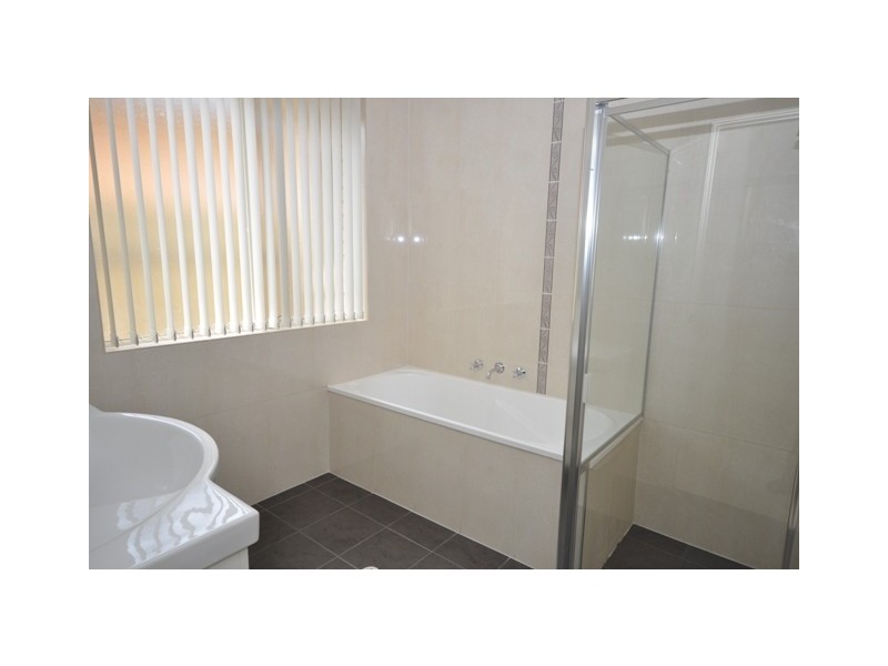 25 Halsey Road, Elizabeth East SA 5112