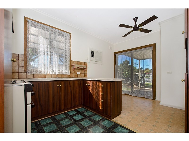 43 Bellinger Road, Elizabeth East SA 5112