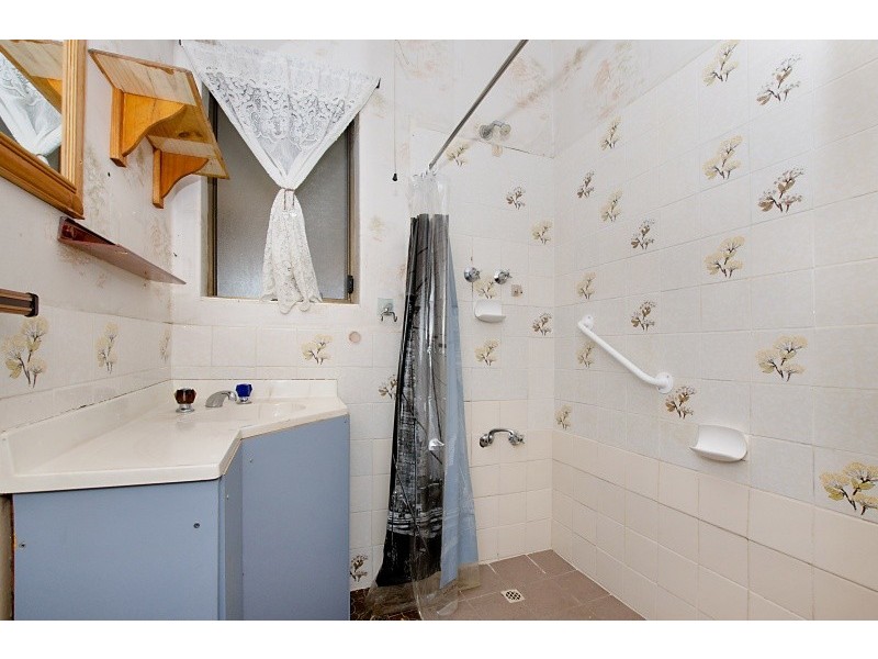 43 Bellinger Road, Elizabeth East SA 5112