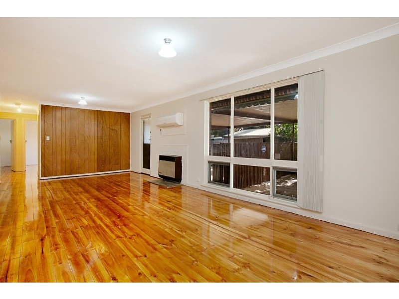 4 Rogers Crescent, Paralowie SA 5108