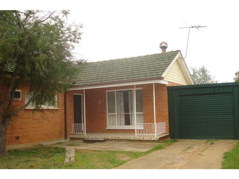 11 Berberis Street, Elizabeth Vale SA 5112