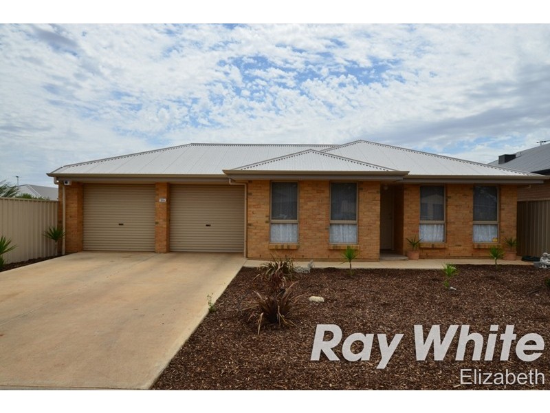 10 Luvera Drive, Munno Para West SA 5115