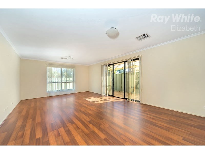 22 Orange Pde, Munno Para West SA 5115