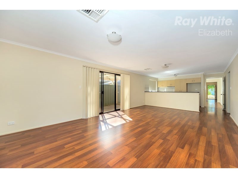 22 Orange Pde, Munno Para West SA 5115