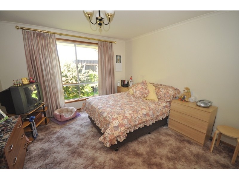 4 Sunshine Place, Blakeview SA 5114