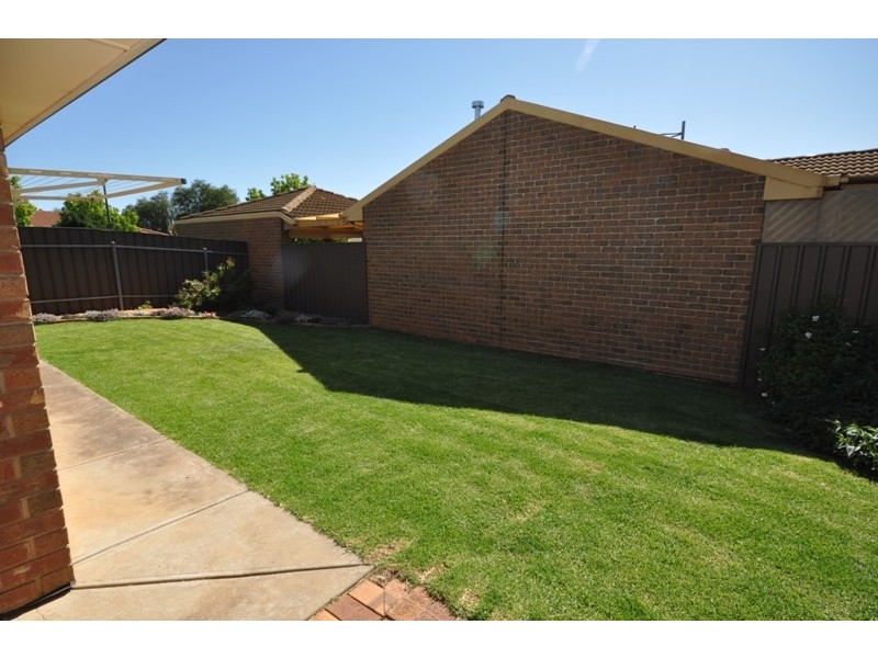 4 Sunshine Place, Blakeview SA 5114