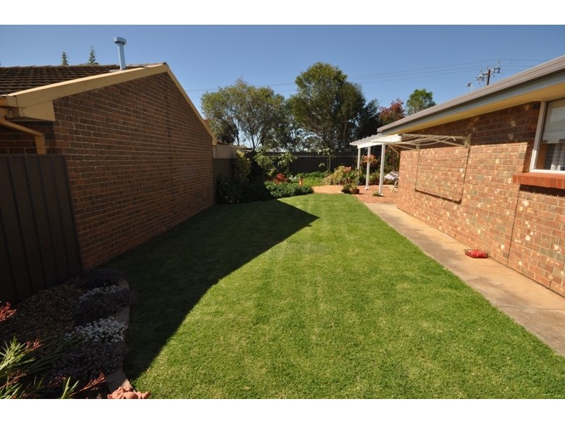 4 Sunshine Place, Blakeview SA 5114