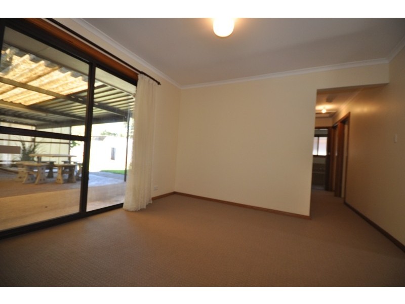 470 Main North Road, Evanston Park SA 5116