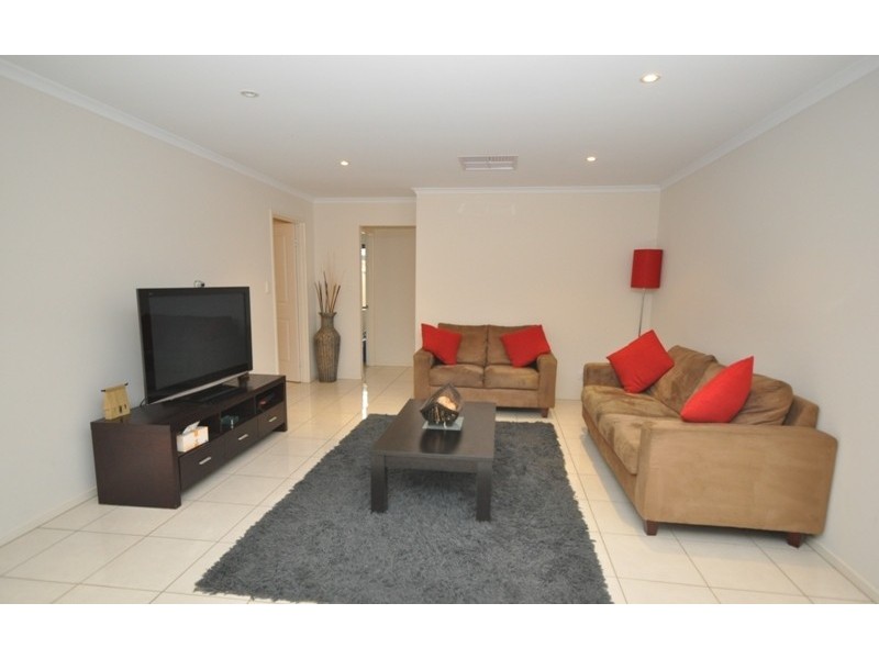 11 Hannah Road, Virginia SA 5120