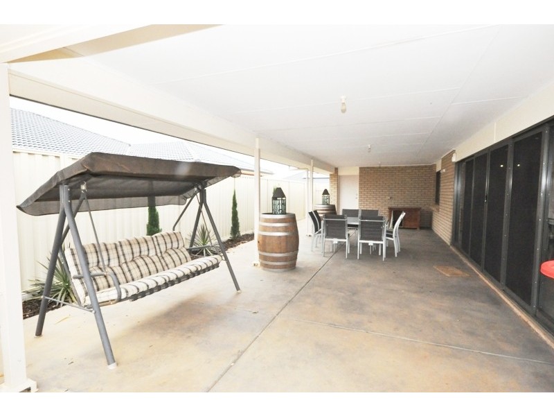 11 Hannah Road, Virginia SA 5120