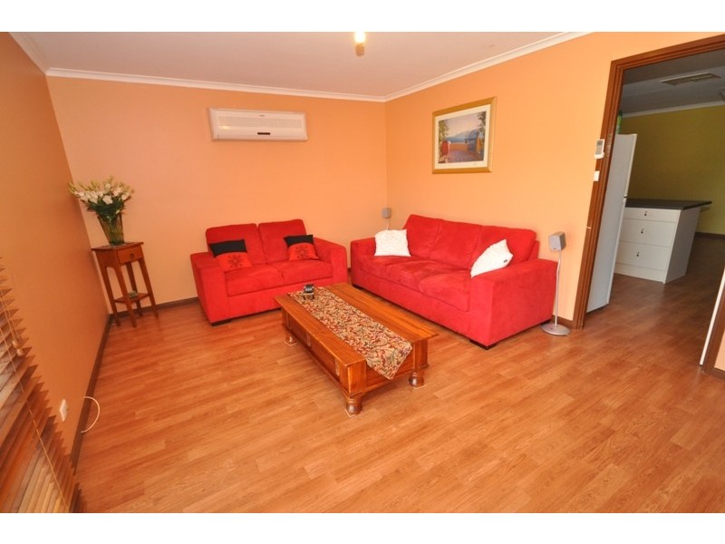 19 Cardnell Crescent, Elizabeth East SA 5112