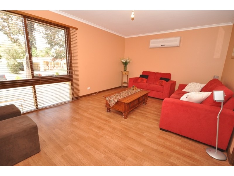 19 Cardnell Crescent, Elizabeth East SA 5112