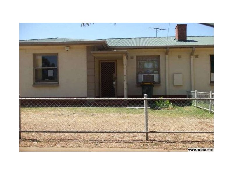 8 Stakes Crescent, Elizabeth Downs SA 5113