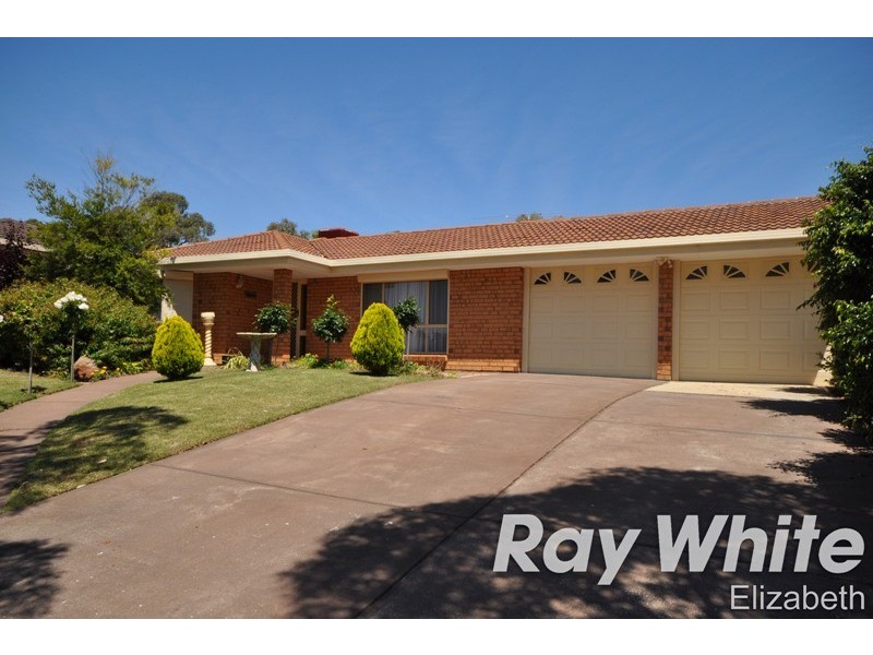 33 Hedgerow Drive, Gulfview Heights SA 5096