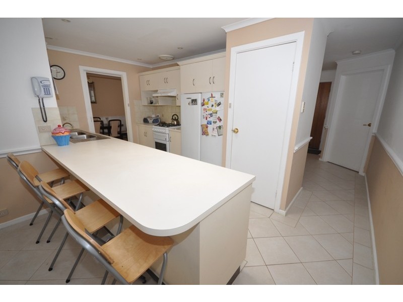 33 Hedgerow Drive, Gulfview Heights SA 5096