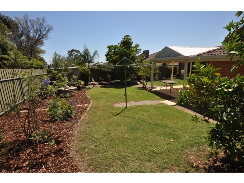 33 Hedgerow Drive, Gulfview Heights SA 5096