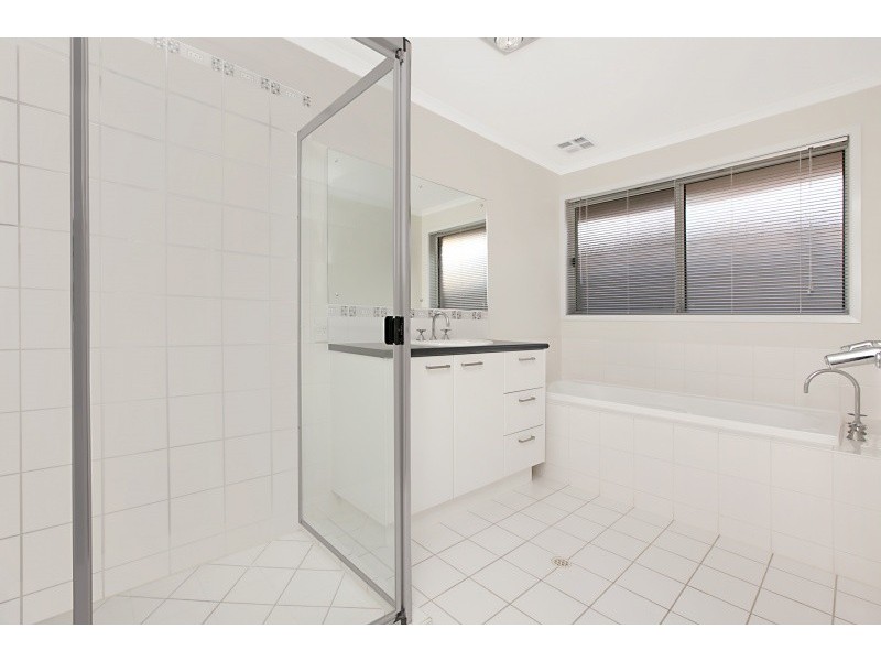 63 Northwater Way, Springbank Waters Estate, Burton SA 5110