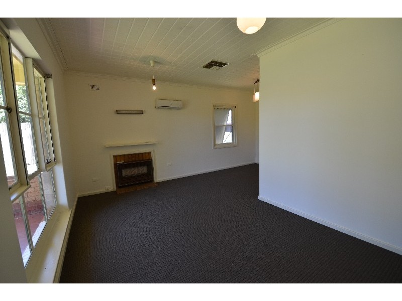 37 Halsey Road, Elizabeth East SA 5112